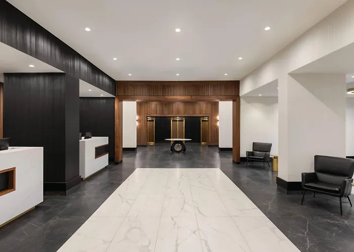 Radisson Blu Vancouver Airport & MarinaAirport Hotel